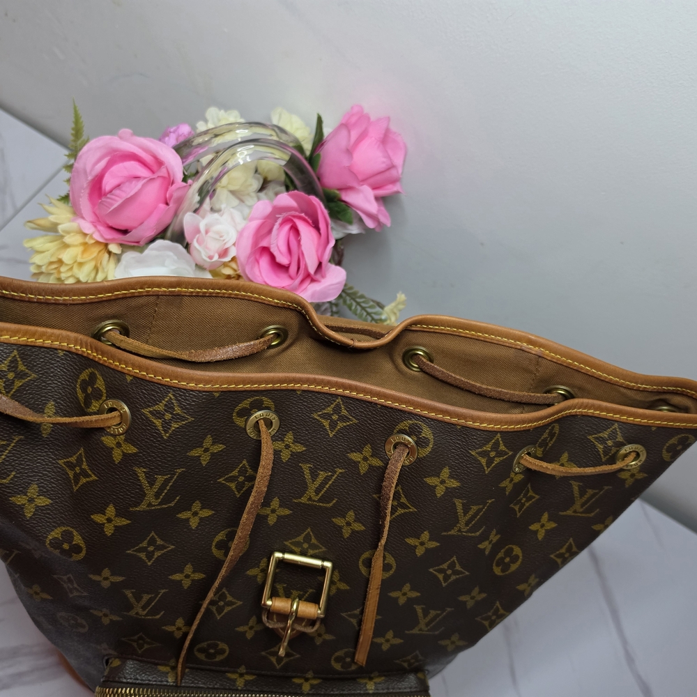 Louis Vuitton Monogram MONTSOURIS GM Backpack | MINT CONDITION ππ - Picture 9 of 14